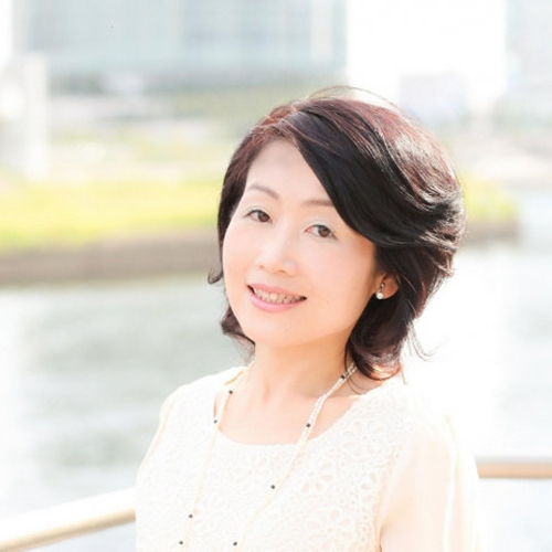深津　奈保美