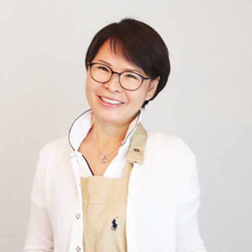 山田　愛