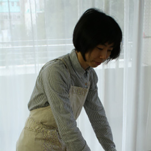 埴岡　洋子