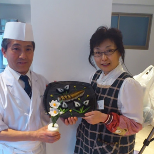 遠山由佳理