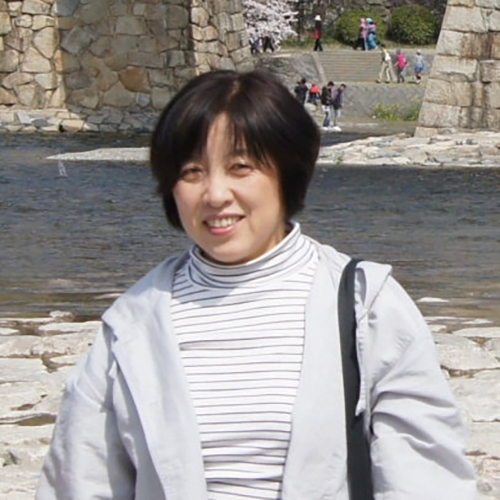 久保　玲子