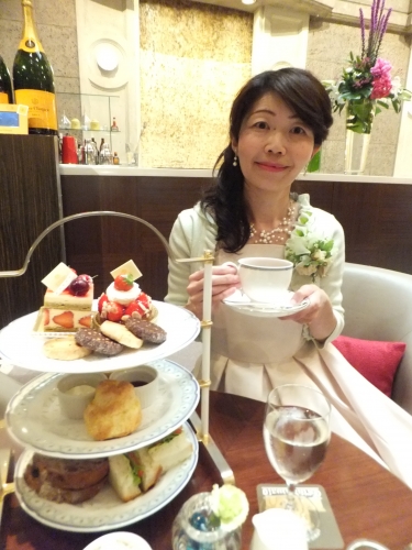 紅茶&マナー、テーブルコーディネート「ロカイユ」 藤川 晴美