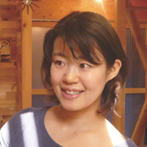 郡　智英実