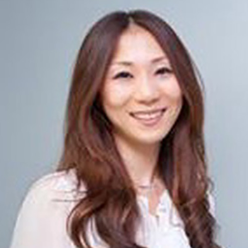 秋山直美