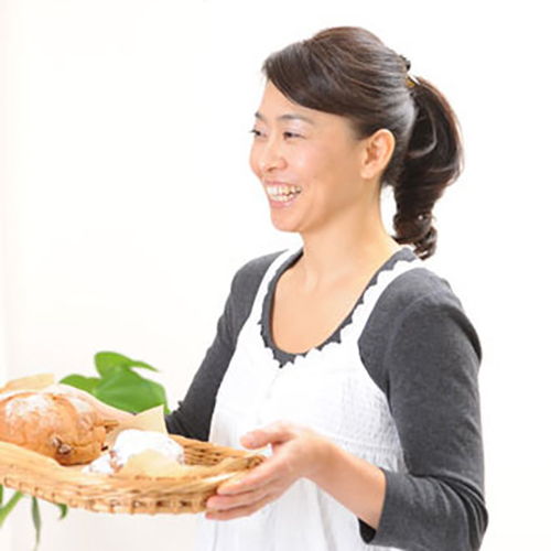 高瀬　明美