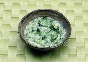 七草粥(七草を多めに入れるのが見た目もよくおいしい)