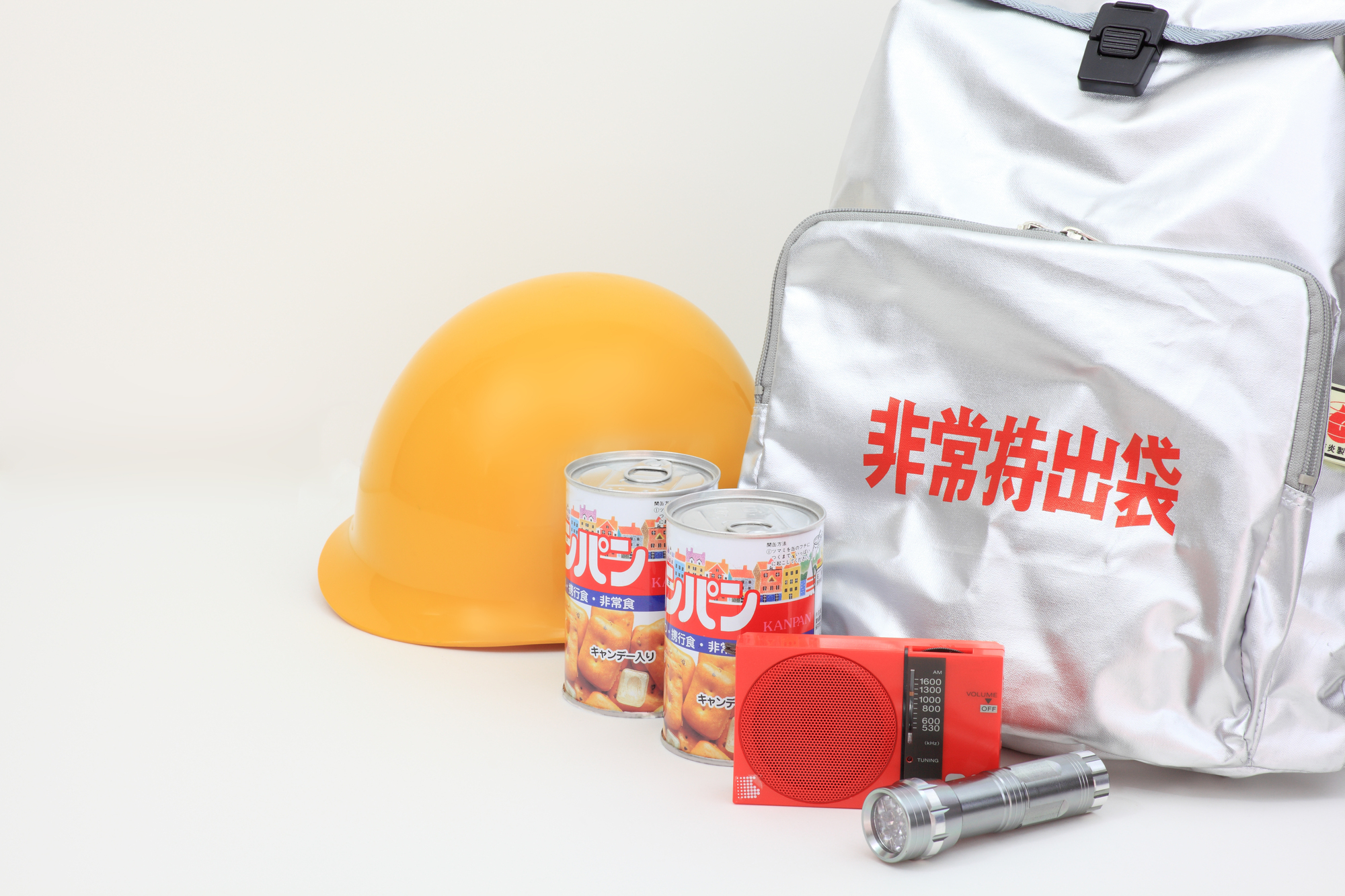 災害が起こる前に！キッチン収納でとりいれたい３つの防災対策